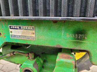 john-deere-3040-1438086-46337708