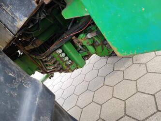 john-deere-3040-1438086-46337711