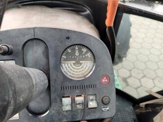 john-deere-3040-1438086-46337728