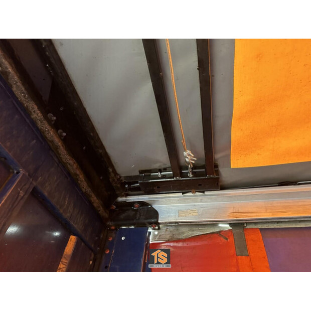 2013 Krone N/A-46337773