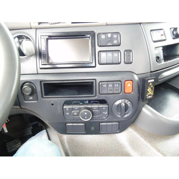 2018 DAF CF-46337787