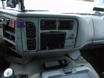 2004-renault-kerax-1438090-46337857