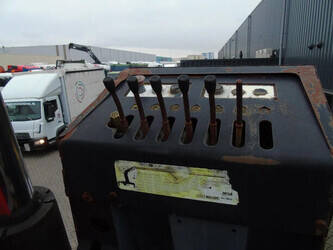 2004-renault-kerax-1438090-46337875