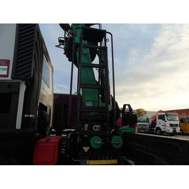 2023 Renault C-46337946