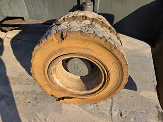 2005-sennebogen-835m-1438095-46338020