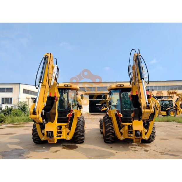 2024 Caterpillar 420F-46338058