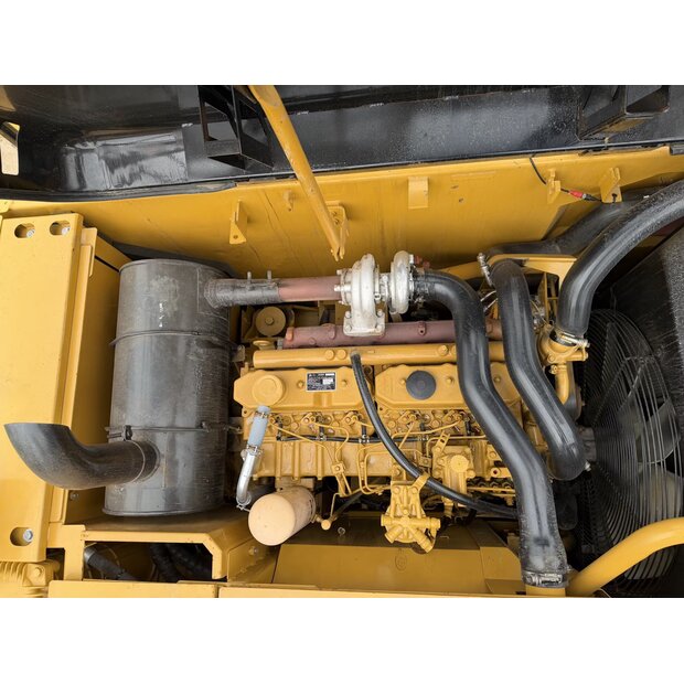 2024 Caterpillar 323-46338068