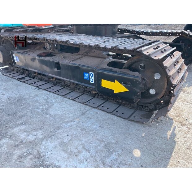 2024 Hitachi ZX70-46338101