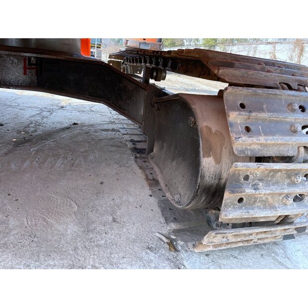 2024 Hitachi ZX70-46338102