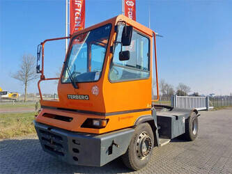 2013-terberg-yt182-1435331-46338406