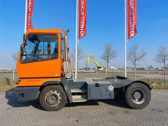 2013-terberg-yt182-1435331-46338408