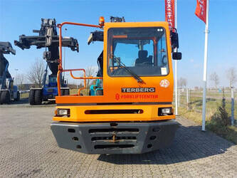 2013-terberg-yt182-1435331-46338410