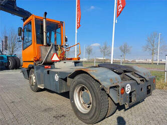 2013-terberg-yt182-1435331-46338419