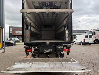 2018-volvo-fm-1438121-46338463