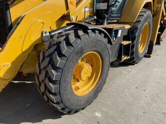 2017-caterpillar-432f2-1438128-46338557