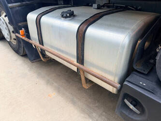 2001-renault-acmar-1438129-46338589