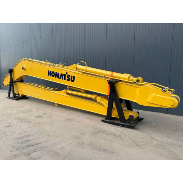 2026 Komatsu PC210-46338961