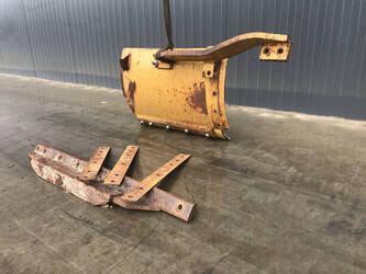 2026-caterpillar-140k-1438193-46339114