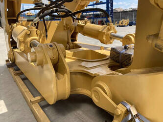 2026-caterpillar-d8-1438367-46340489