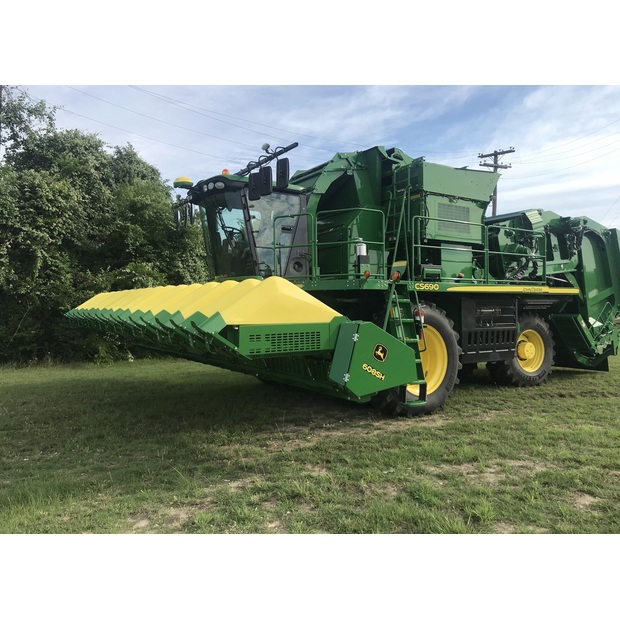 2019 JOHN DEERE CS690-46340563