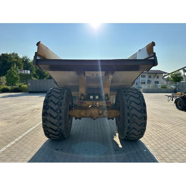 1999 Caterpillar D25D-46340590