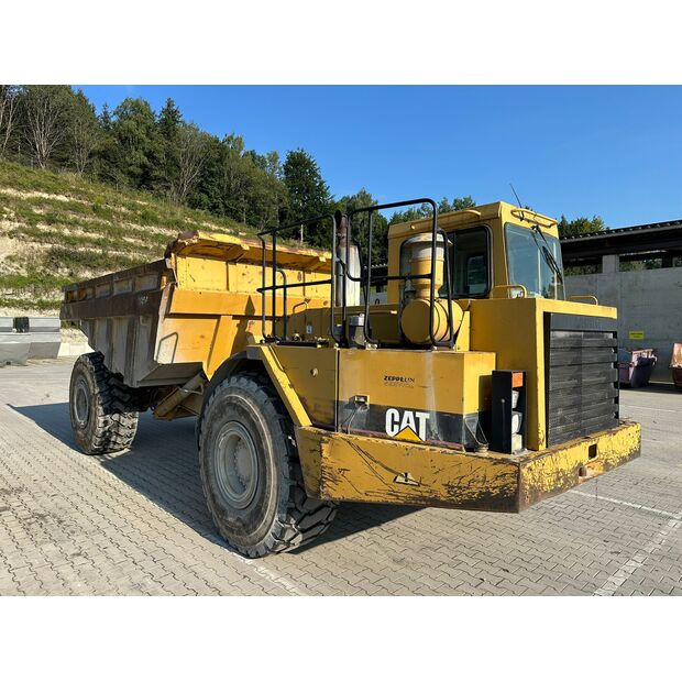 1999 Caterpillar D25D-46340591