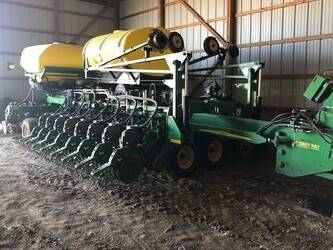 Image de Agricole & Forestier 2013 JOHN DEERE DB44