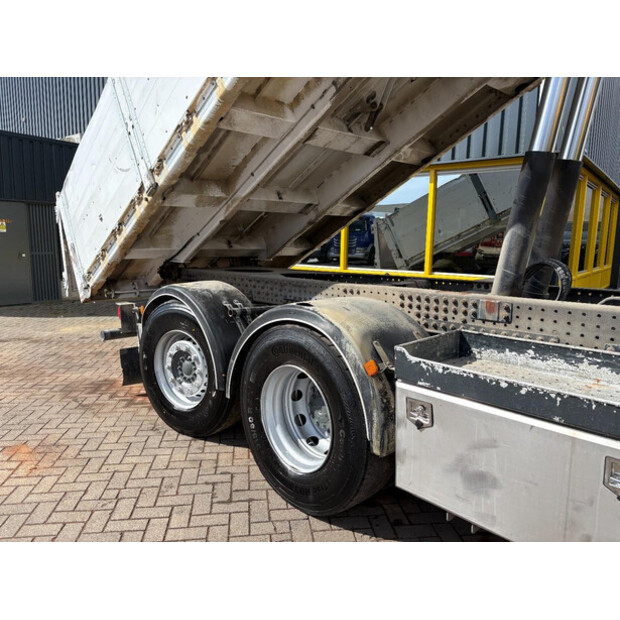 2018 MAN TGS-46340891