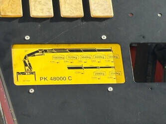 2011-scania-r500-1438416-46340933