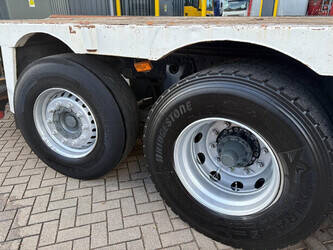 2011-scania-r500-1438416-46340938