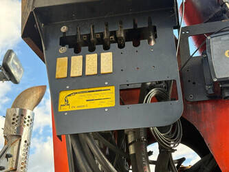 2011-scania-r500-1438416-46340945