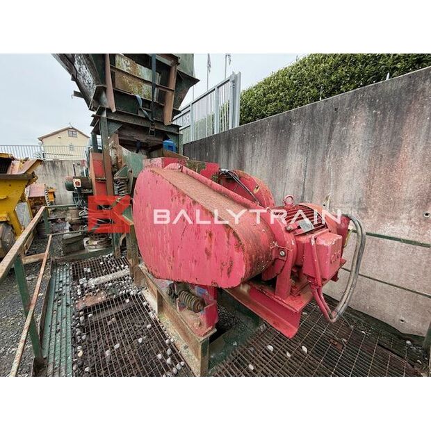 2002 بي إس بي 500 X 300-46346936