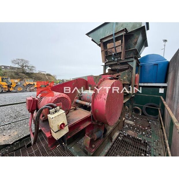 2002 بي إس بي 500 X 300-46346938