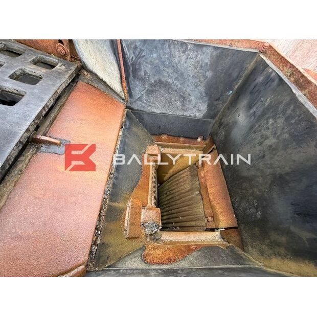 2002 بي إس بي 500 X 300-46346973