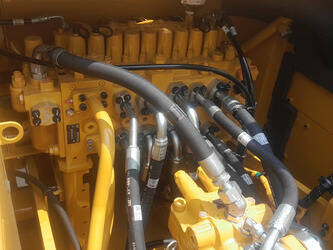 2026-caterpillar-324-1438436-46348381