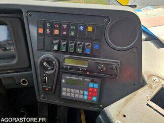 2008-volvo-b7rle-46353375