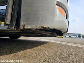 2010-man-lions-city-1438476-46355028