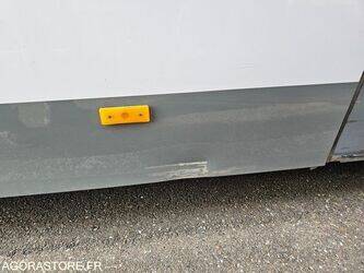 2010-man-lions-city-1438476-46355033