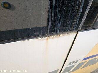 2010-man-lions-city-1438476-46355036