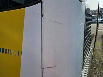 2010-man-lions-city-1438476-46355042