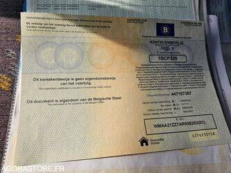 2010-man-lions-city-1438476-46355052