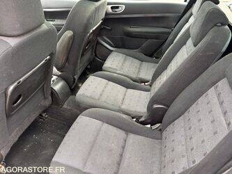 2005-peugeot-307-1438487-46355360