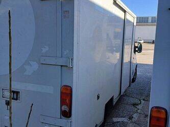 2017-renault-master-1438489-46355422