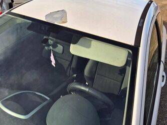 2007-peugeot-207-1438491-46355456