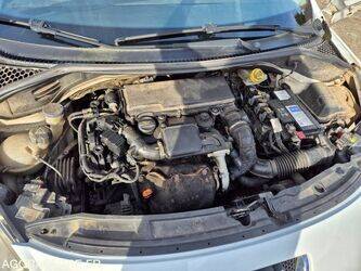 2007-peugeot-207-1438491-46355463