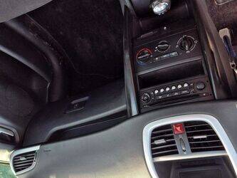 2007-peugeot-207-1438491-46355466