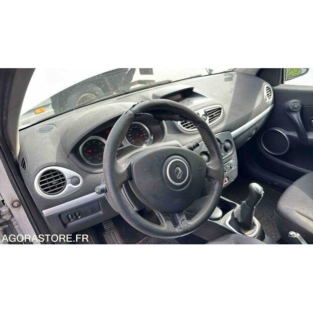 2008 رينو Clio-46355494