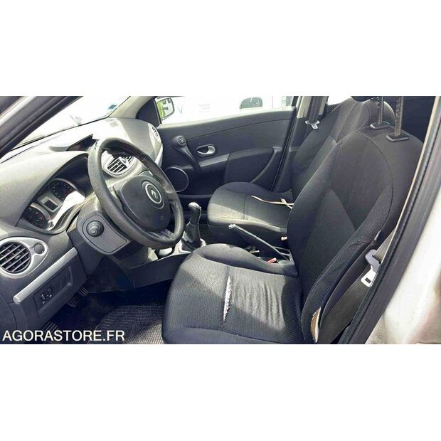 2008 رينو Clio-46355498