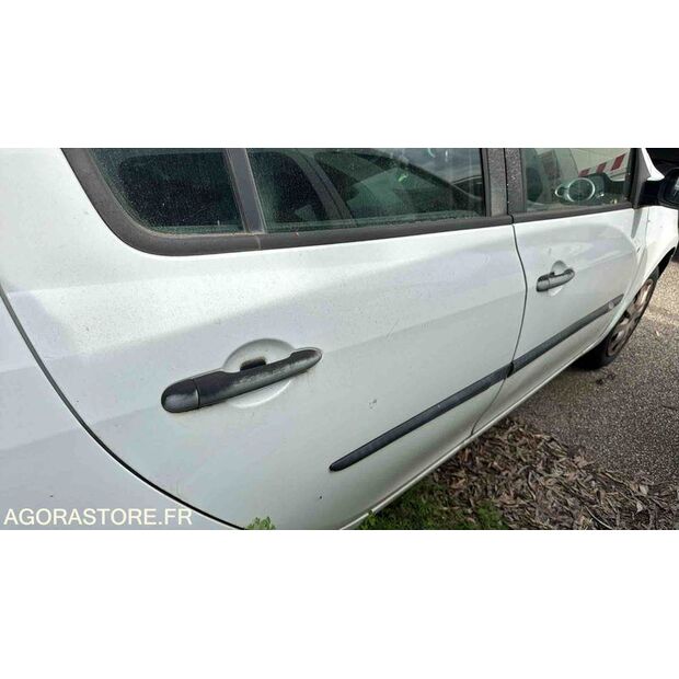 2008 رينو Clio-46355507