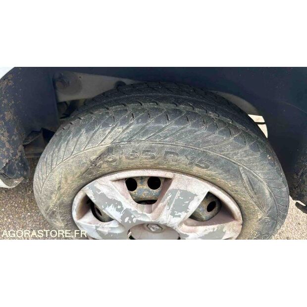 2009 رينو Kangoo-46355584